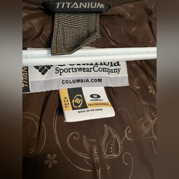 Columbia Brown Jacket Women’s M Bomber Style Tech Waterproof - Picture 6 of 16